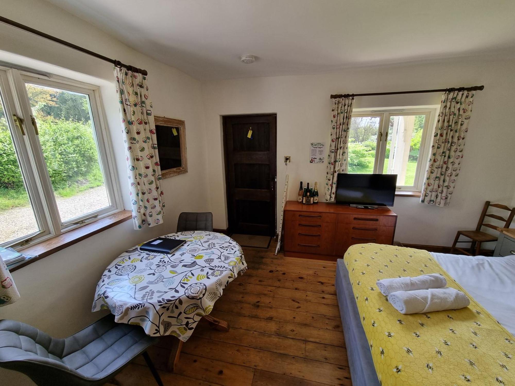 Гостевой дом Glyndwr Vineyard 3*